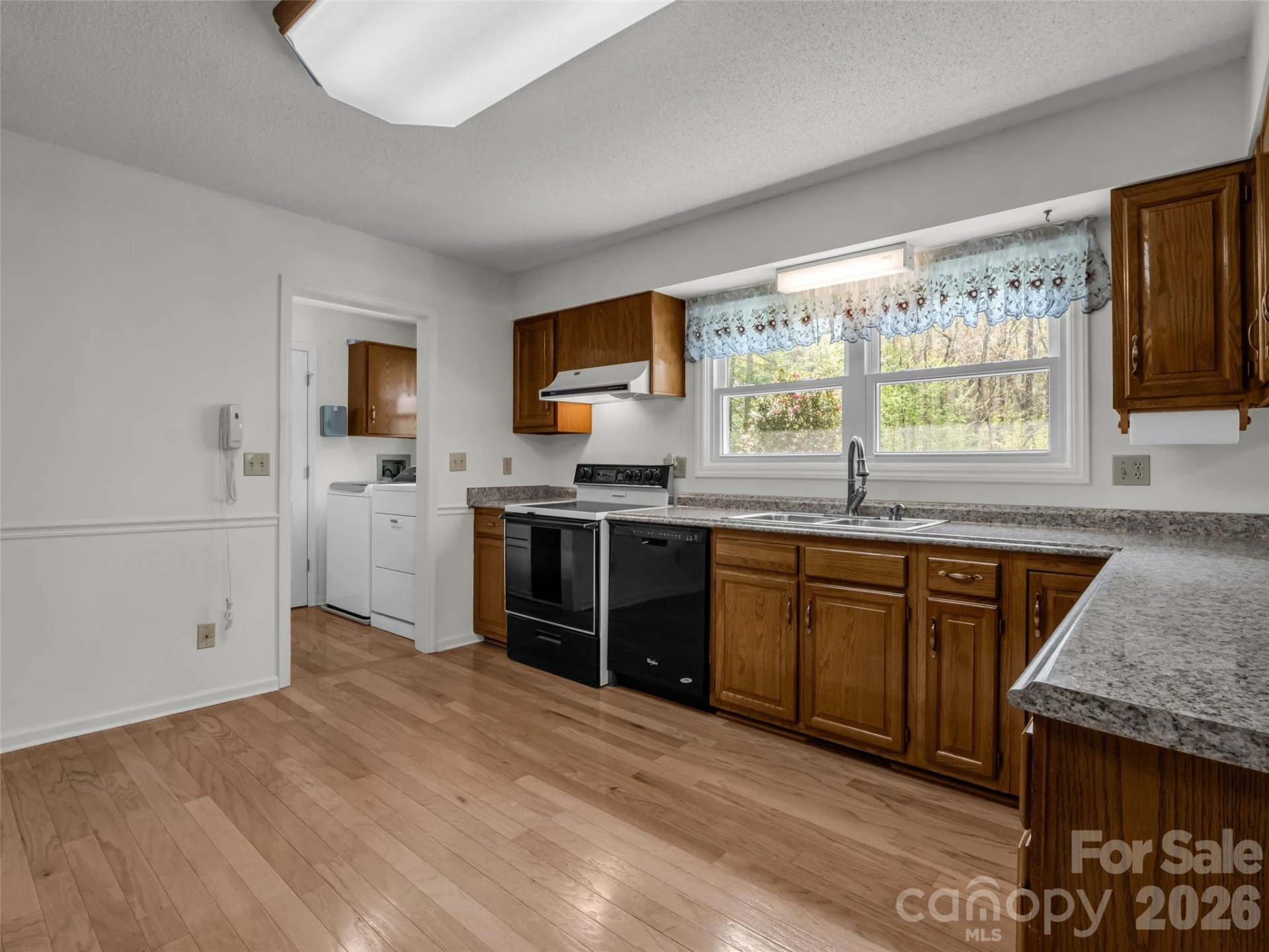 525 Maren Court - Photo 10