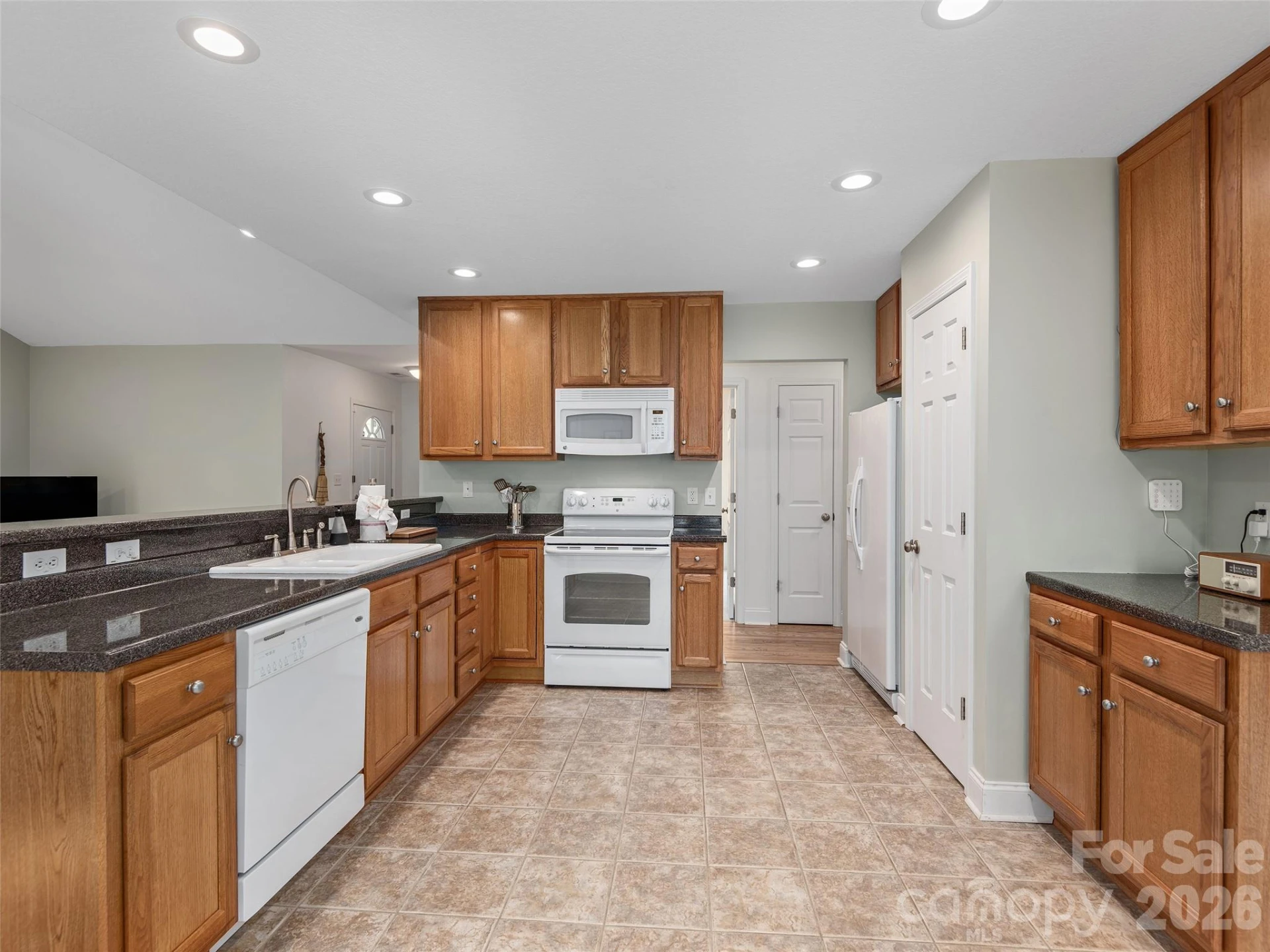 64 Springside Road - Photo 8