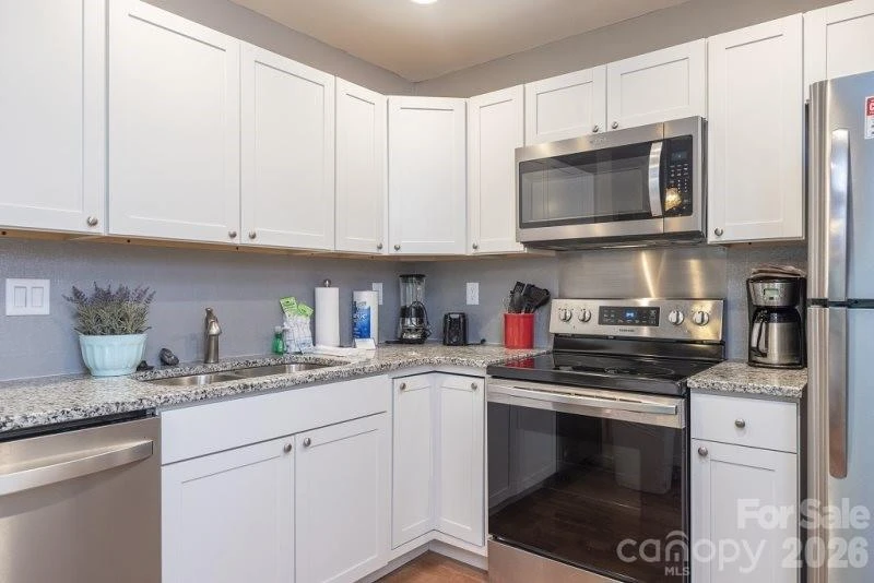 147 Lake Drive #1203 - Photo 11