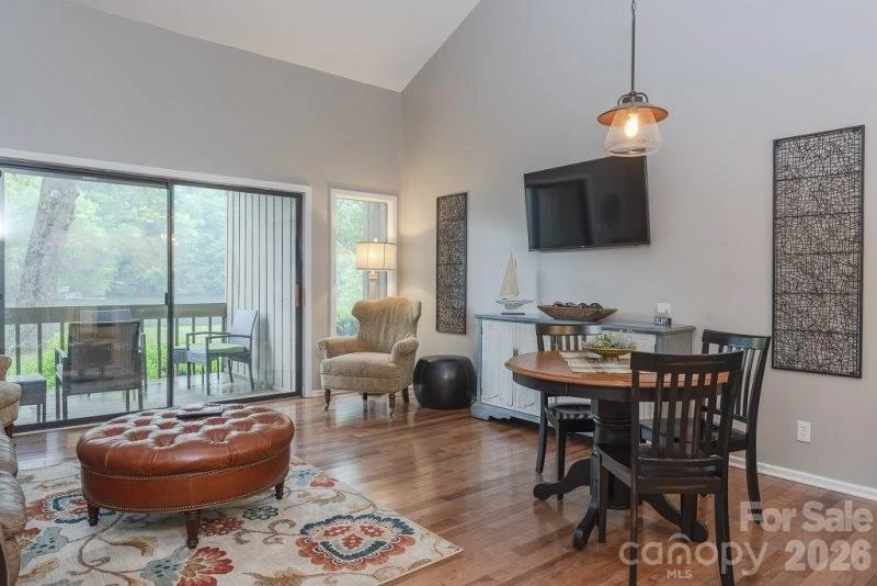 147 Lake Drive #1203 - Photo 4