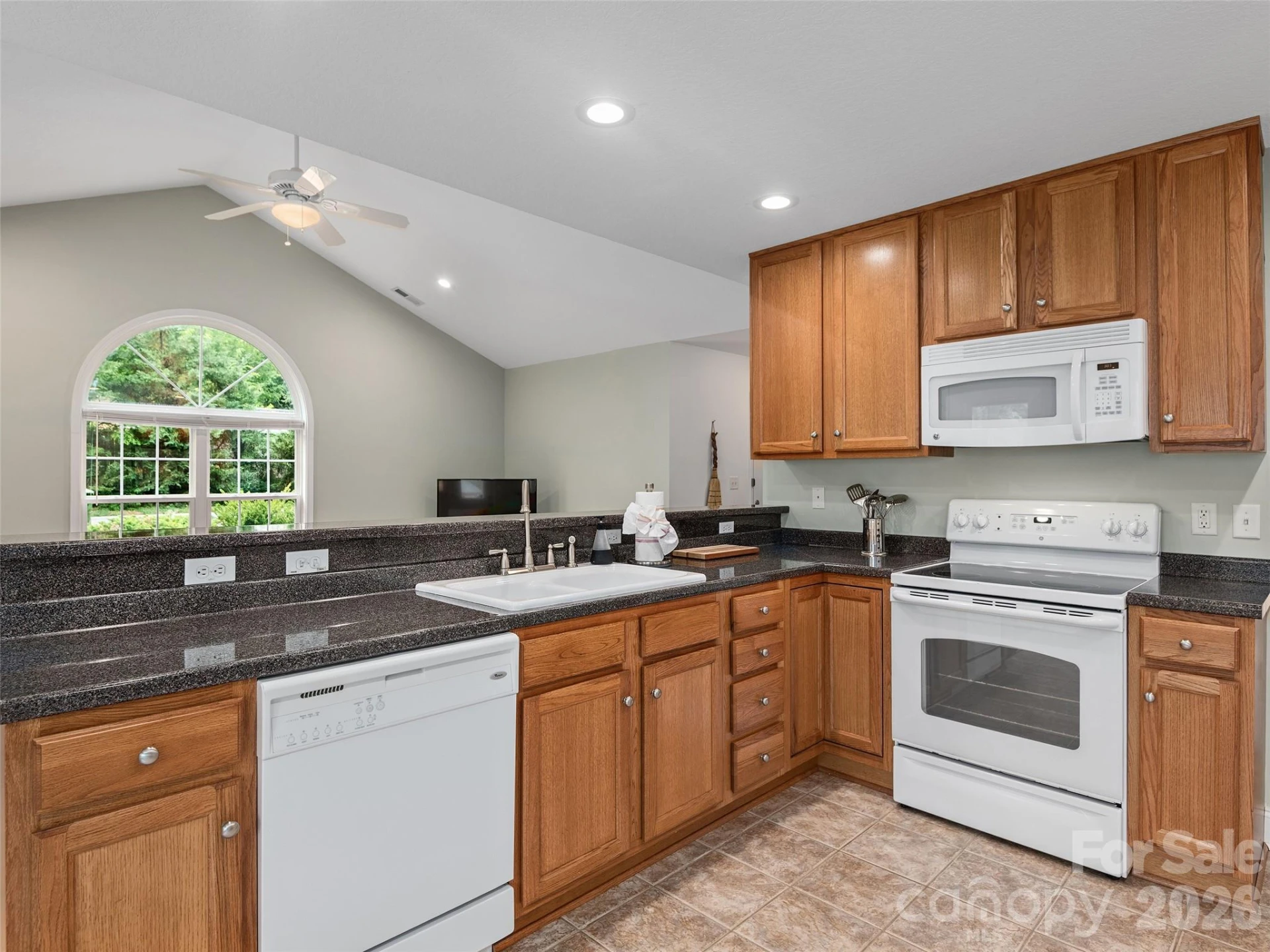 64 Springside Road - Photo 9