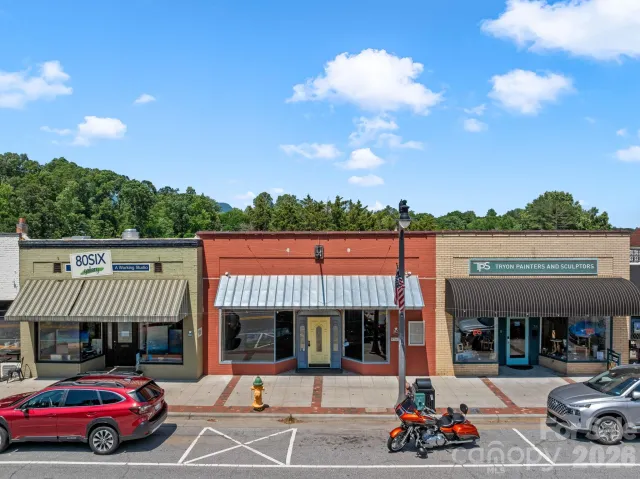 82 Trade Street, Tryon, NC, 28782