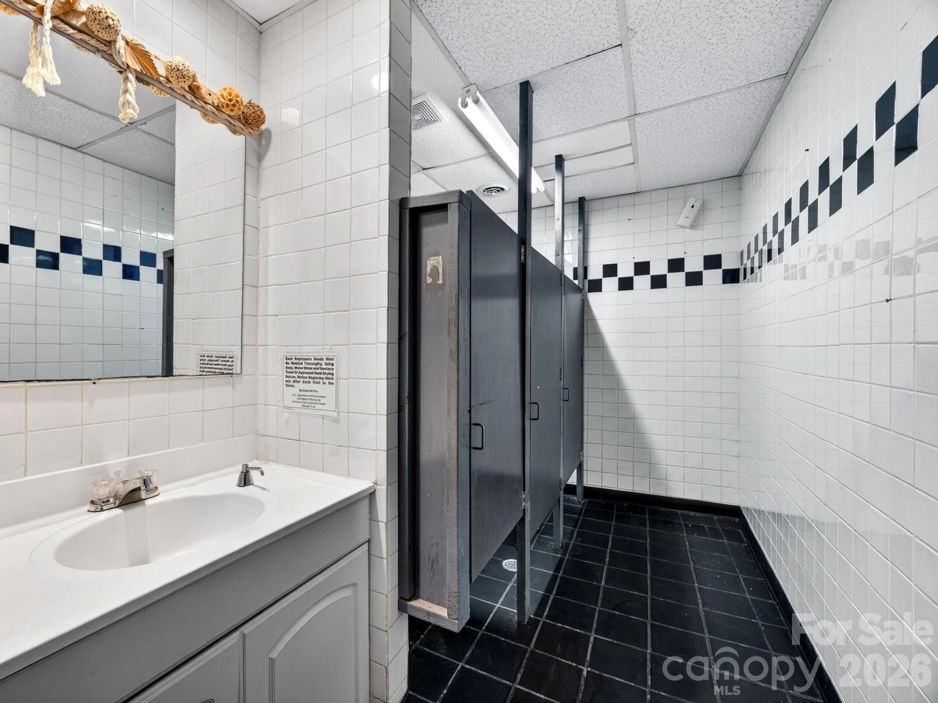 82 Trade Street - Photo 24