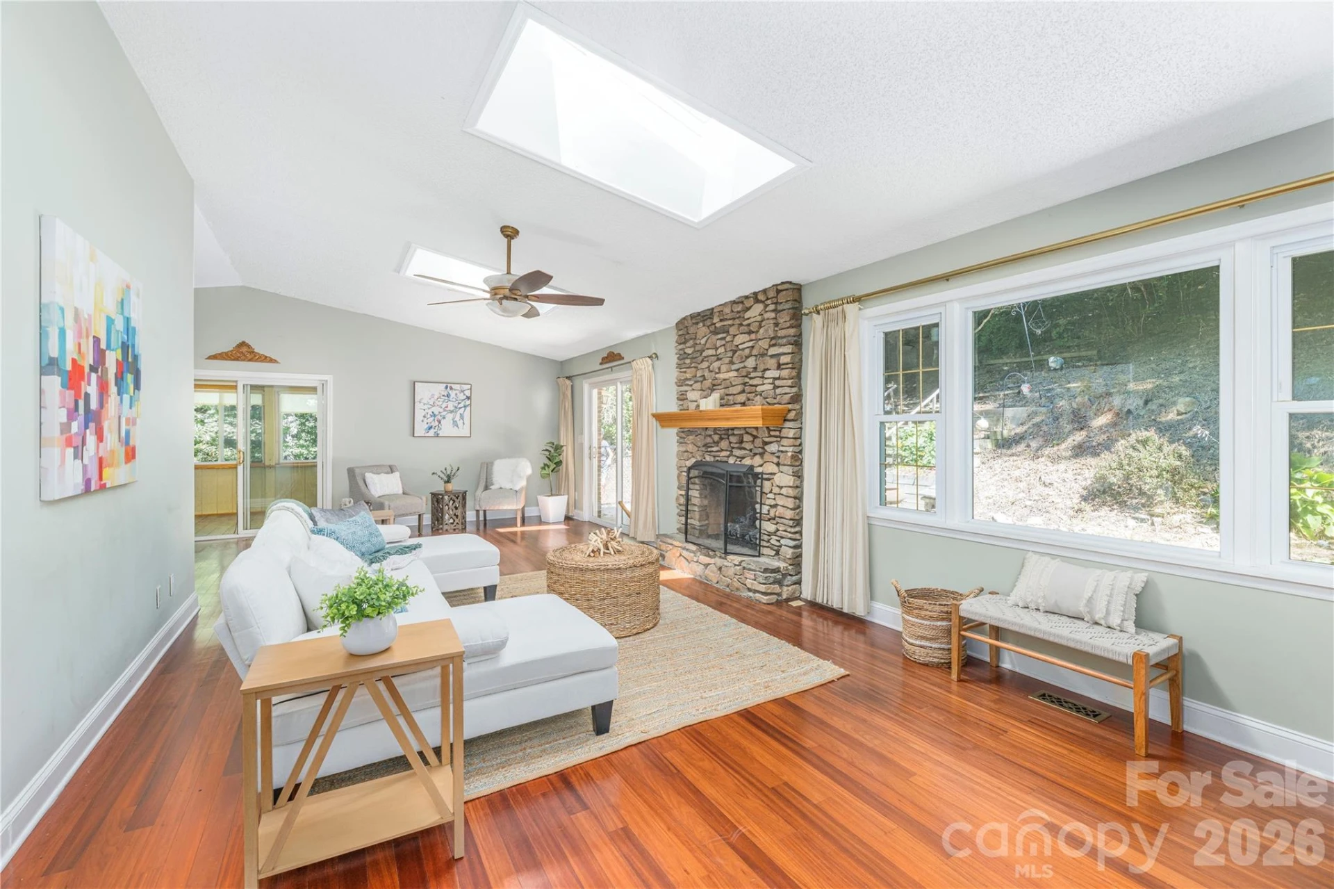 446 Deerhaven Lane - Photo 3