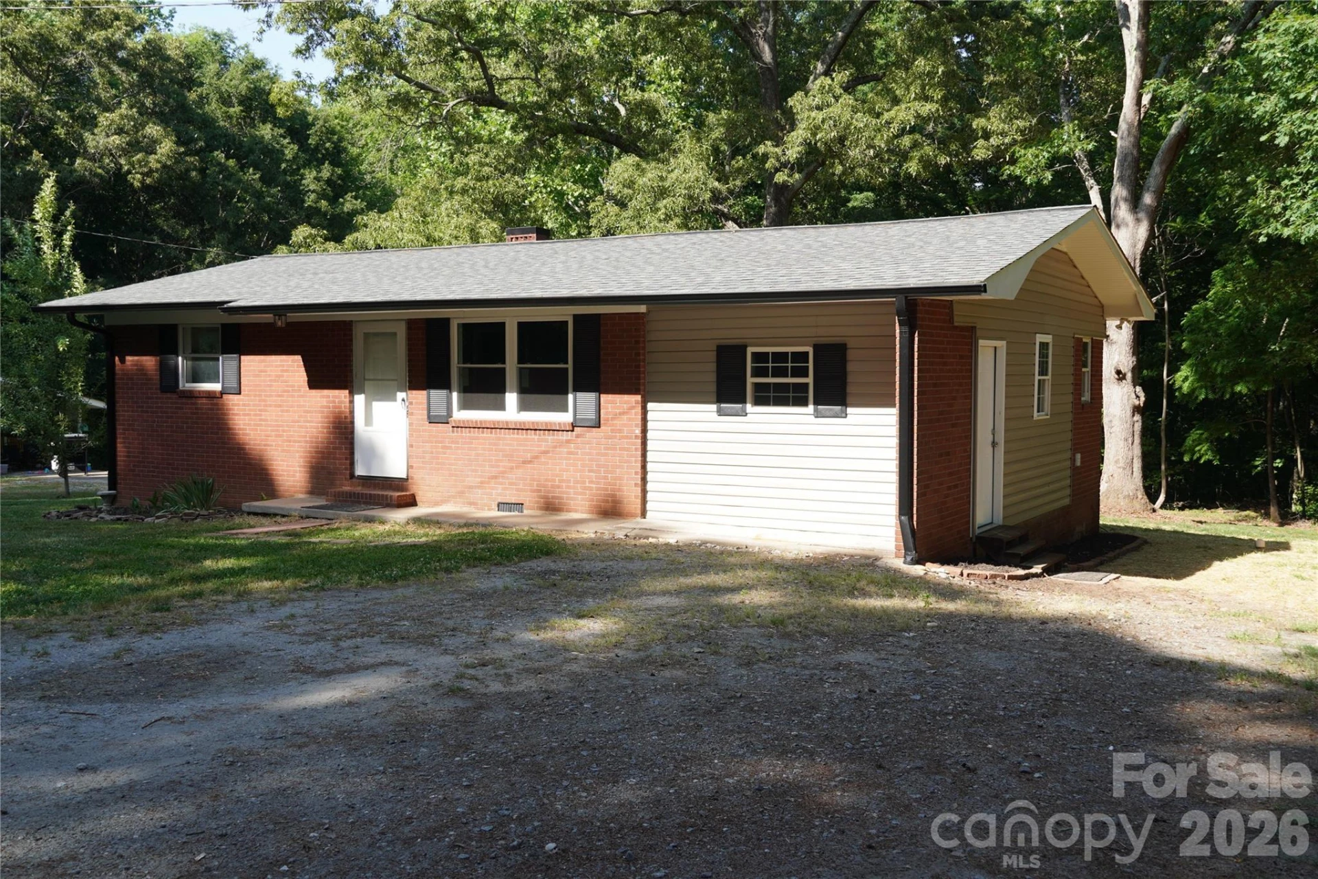 187 Owens Street - Photo 3