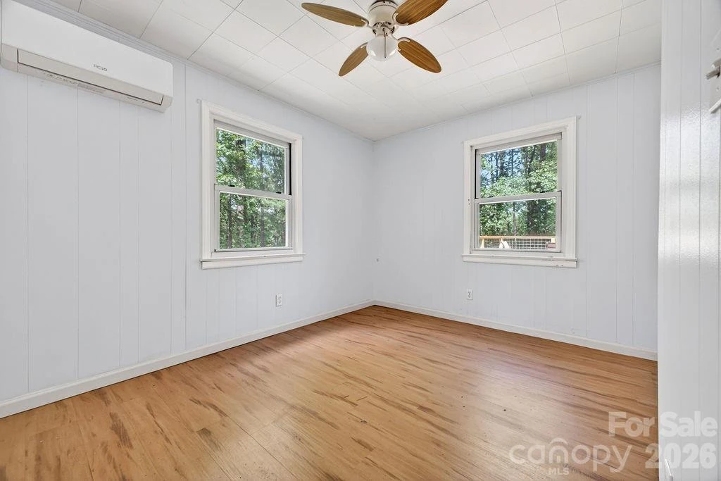 147 Longview Drive - Photo 11