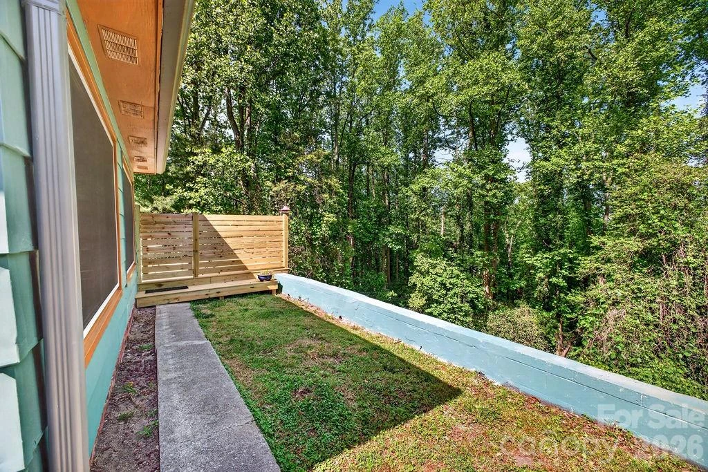 147 Longview Drive - Photo 17