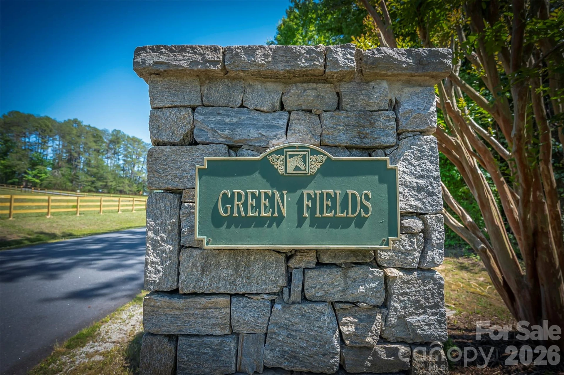 00 Green Fields Lane