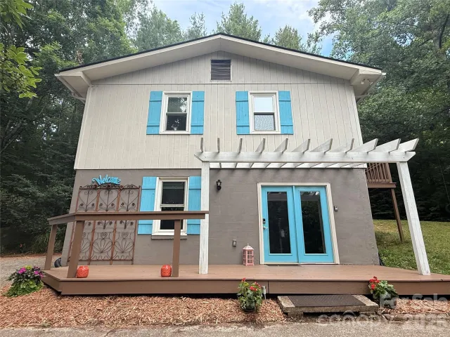 95 Walker Cove Road, Black Mountain, NC, 28711