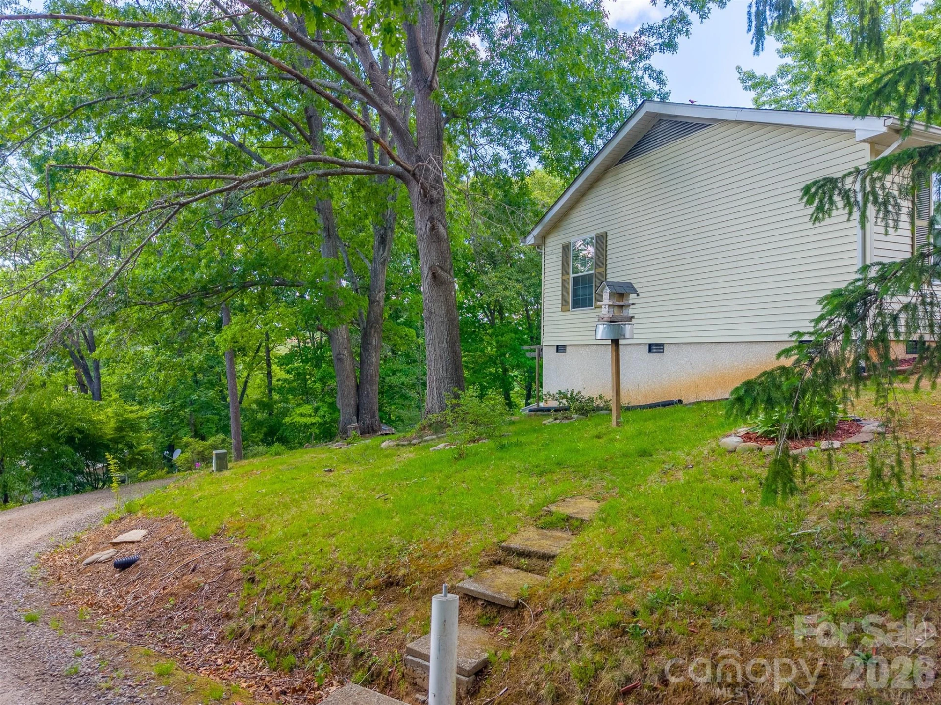 90, 60 & 132 Hennessee Street - Photo 32