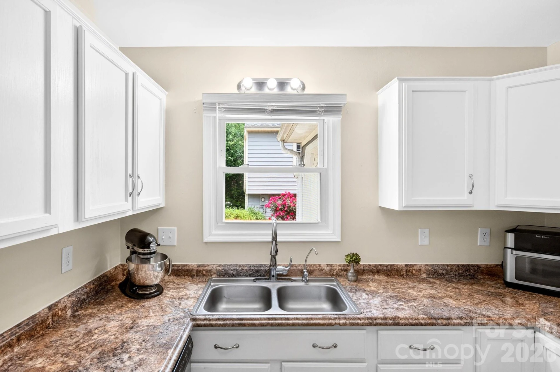 54 Foxberry Drive - Photo 8