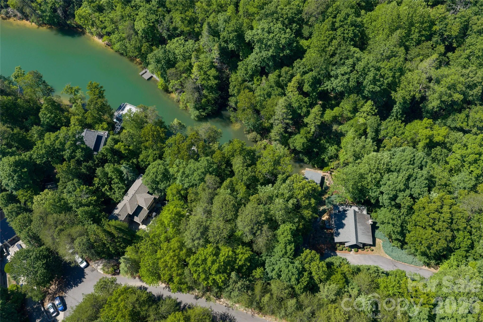 000 Dogwood Drive - Photo 5