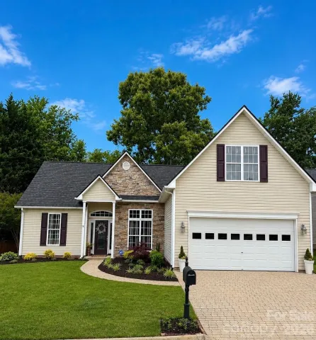 136 Cottage Ridge Road