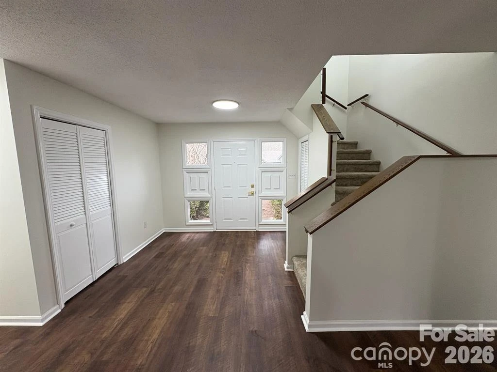 13 Laurel Place Drive - Photo 7