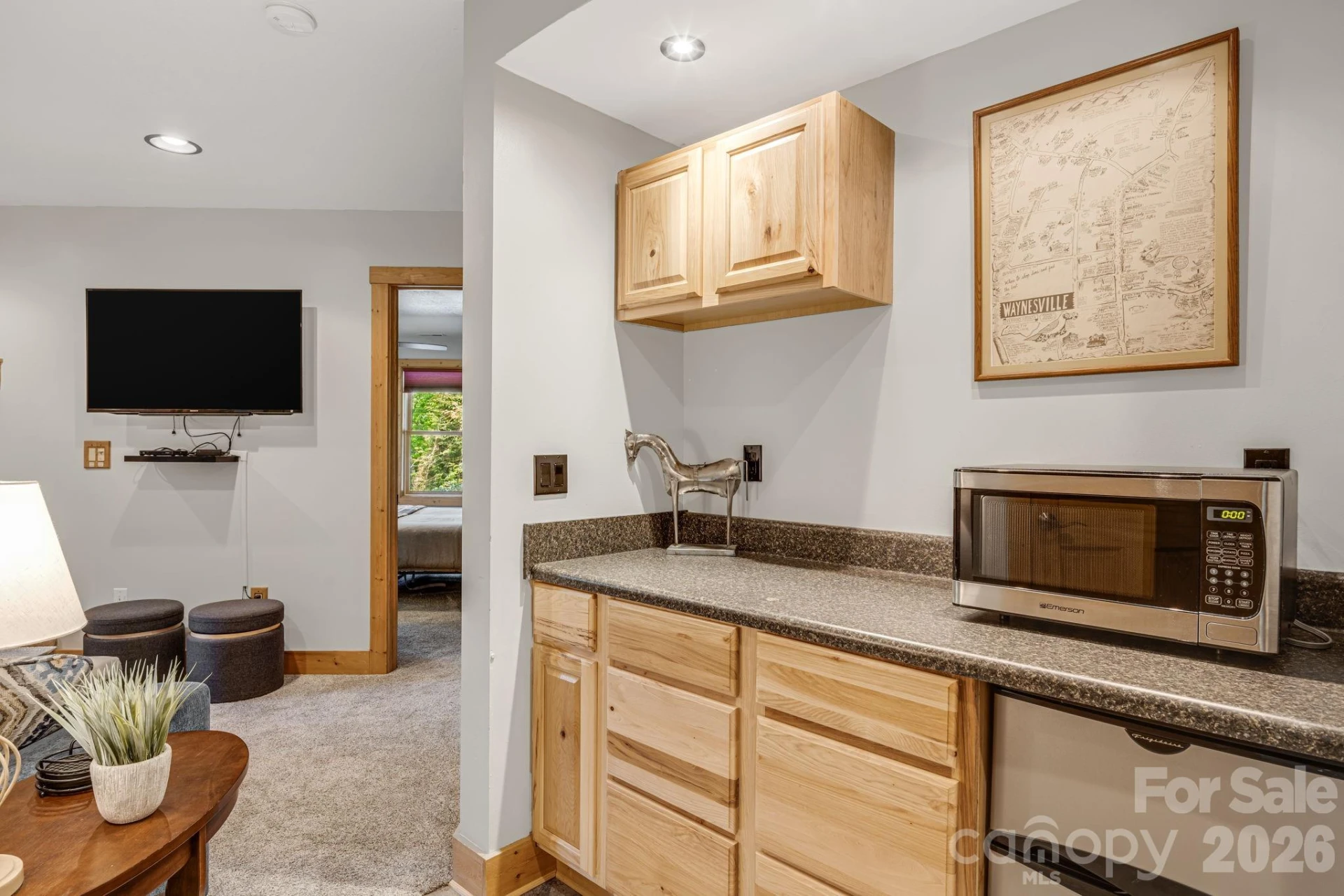 642 Scenic View Road - Photo 17