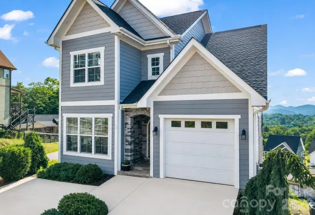 66 Tudor Way, Black Mountain, NC, 28711