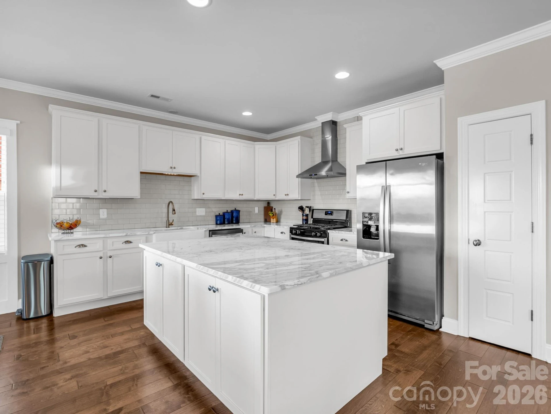 66 Tudor Way - Photo 13