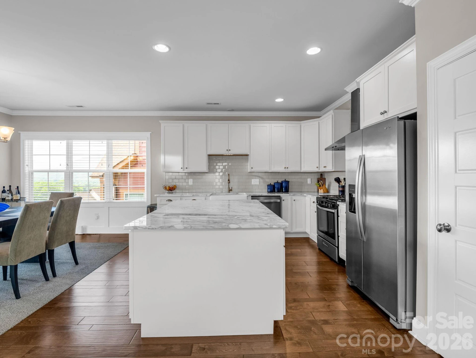 66 Tudor Way - Photo 14