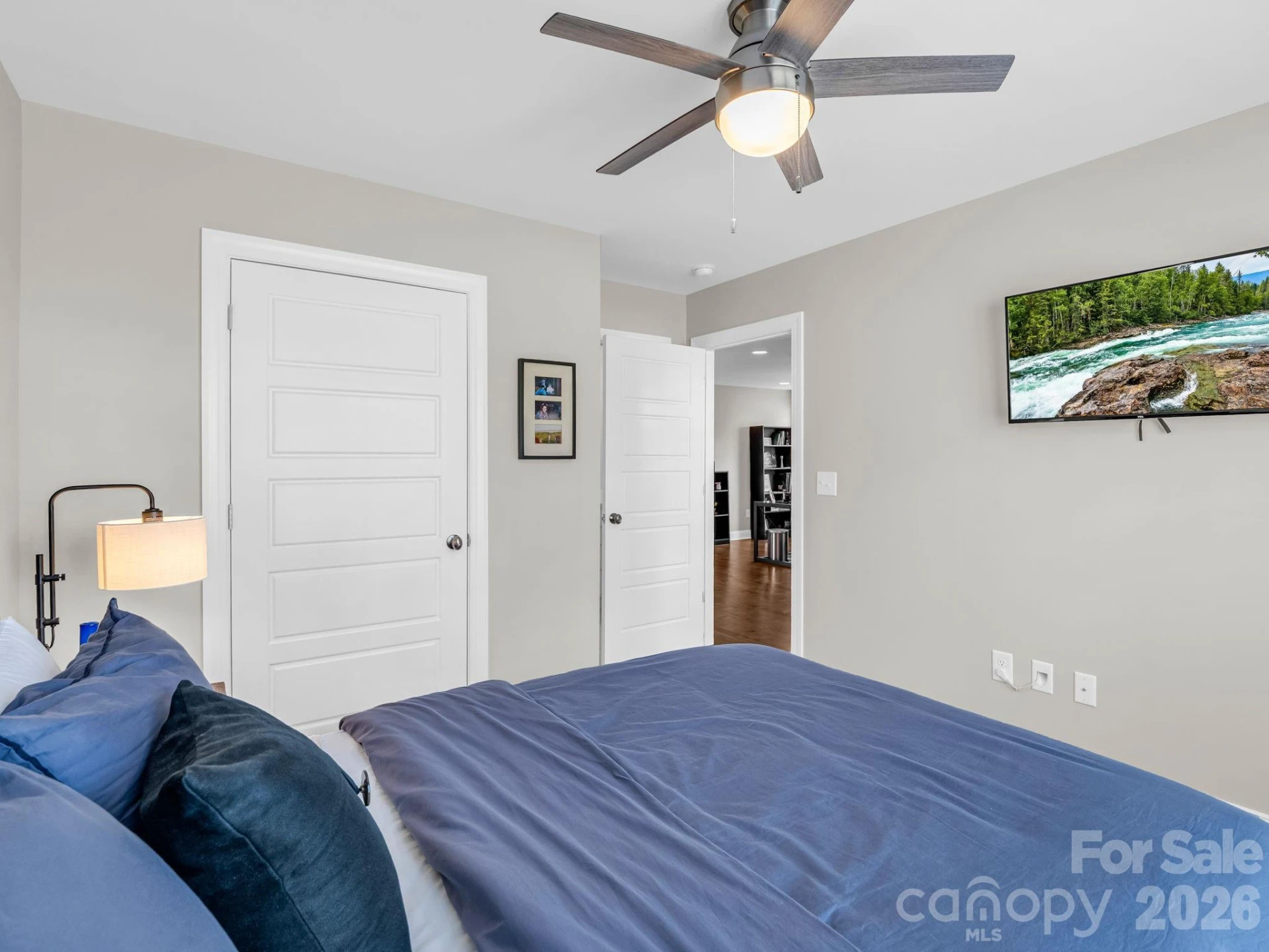 66 Tudor Way - Photo 32