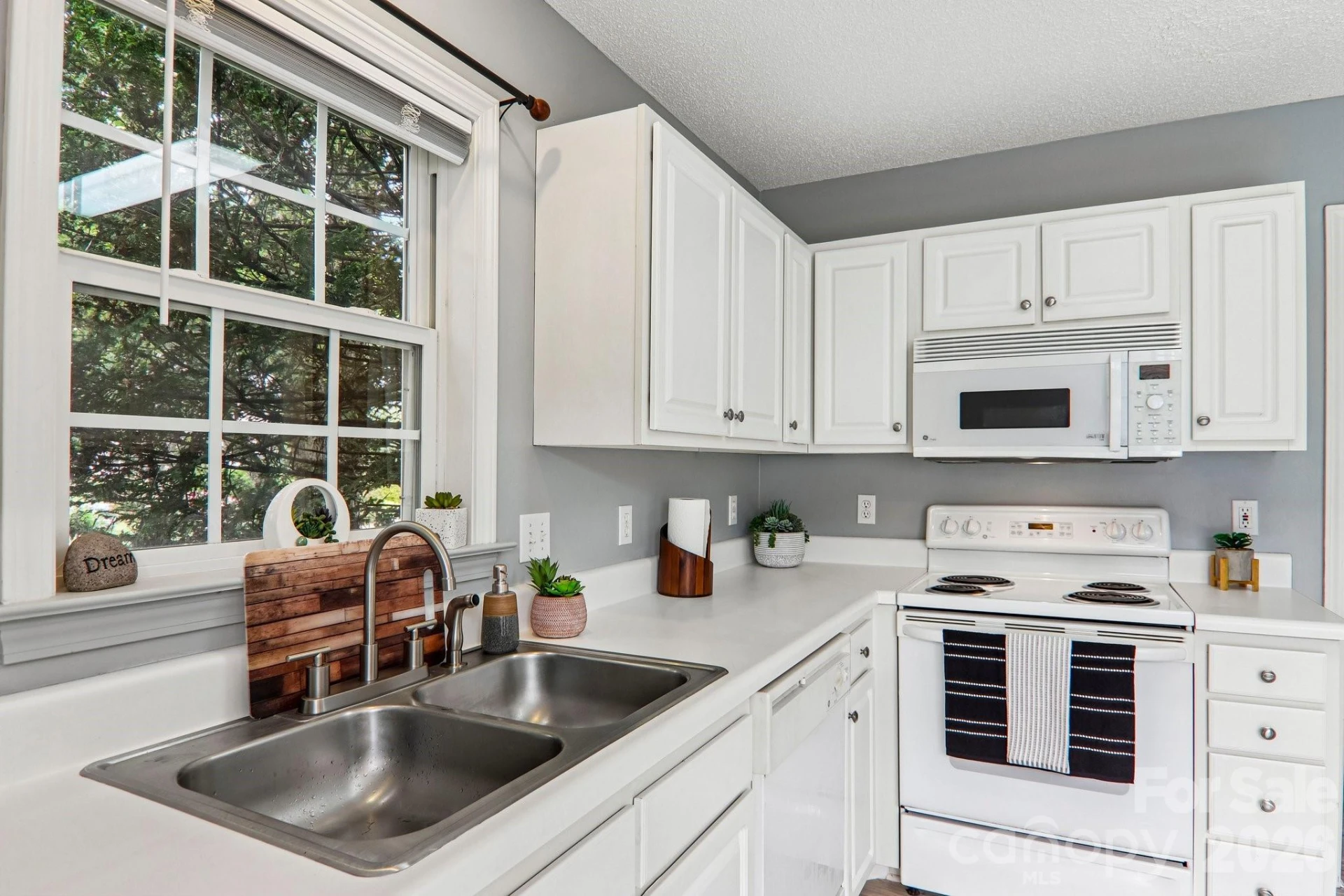 12 Wineberry Court - Photo 16