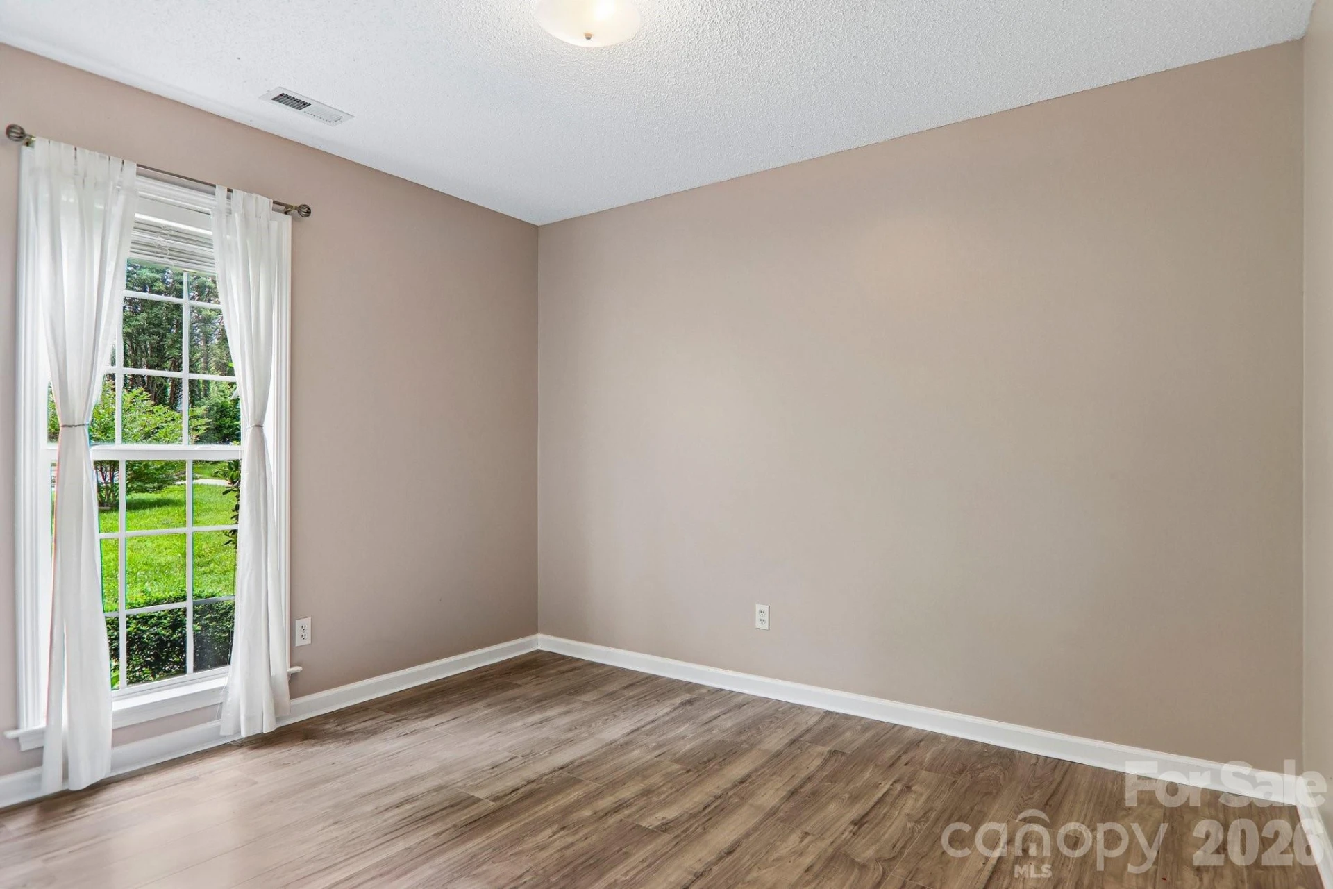 12 Wineberry Court - Photo 33