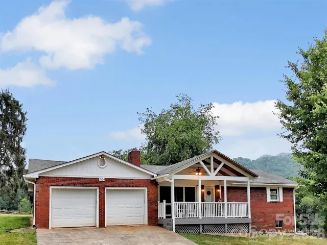 104 Beaverdam Heights Drive, Canton, NC, 28716