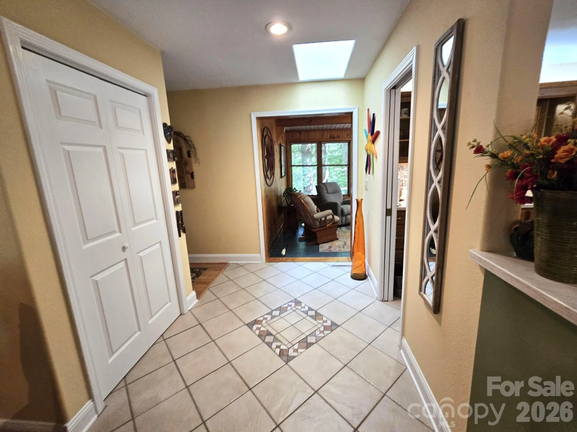 132 Rumbling Bald Road - Photo 21