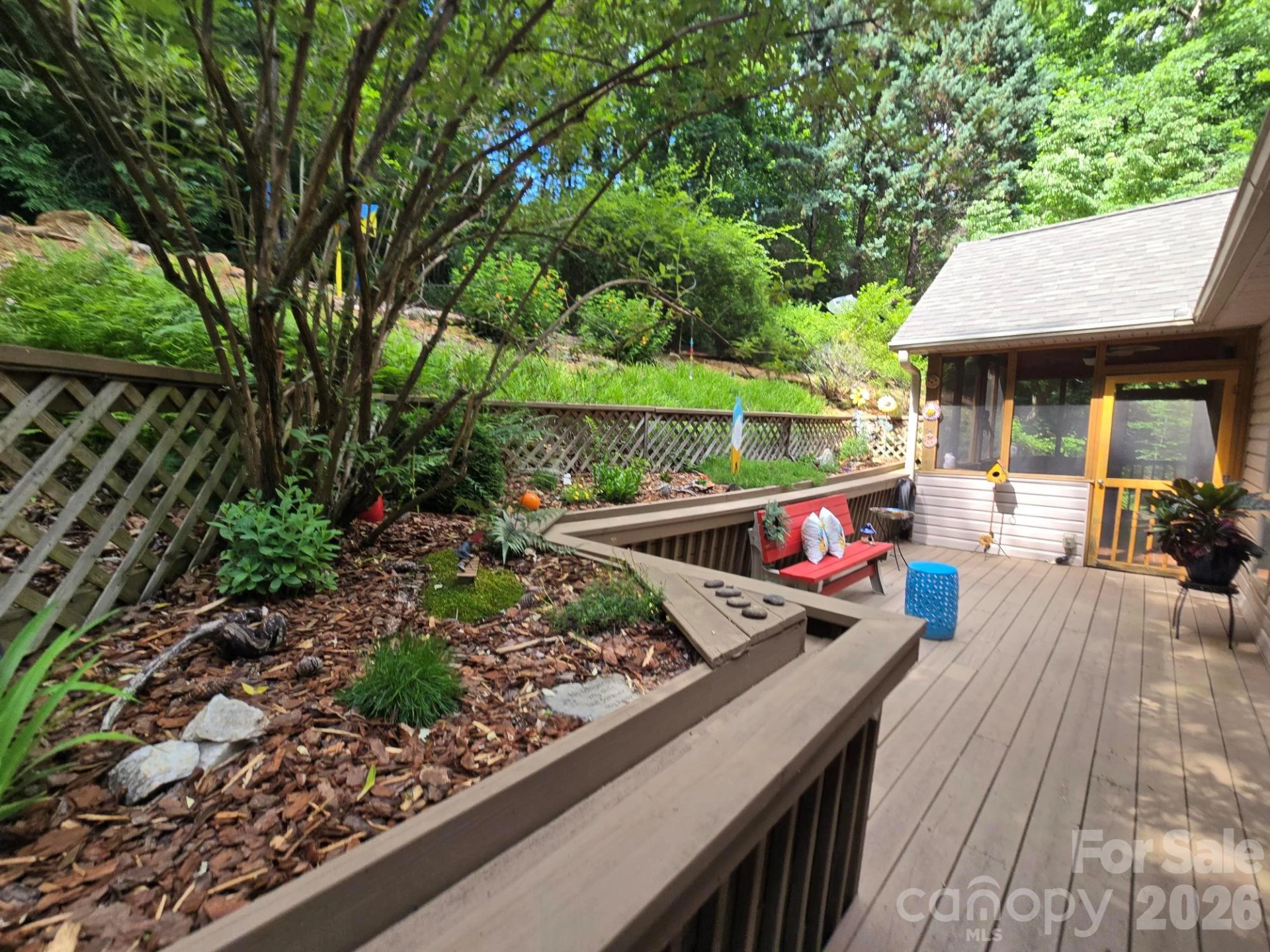 132 Rumbling Bald Road - Photo 23