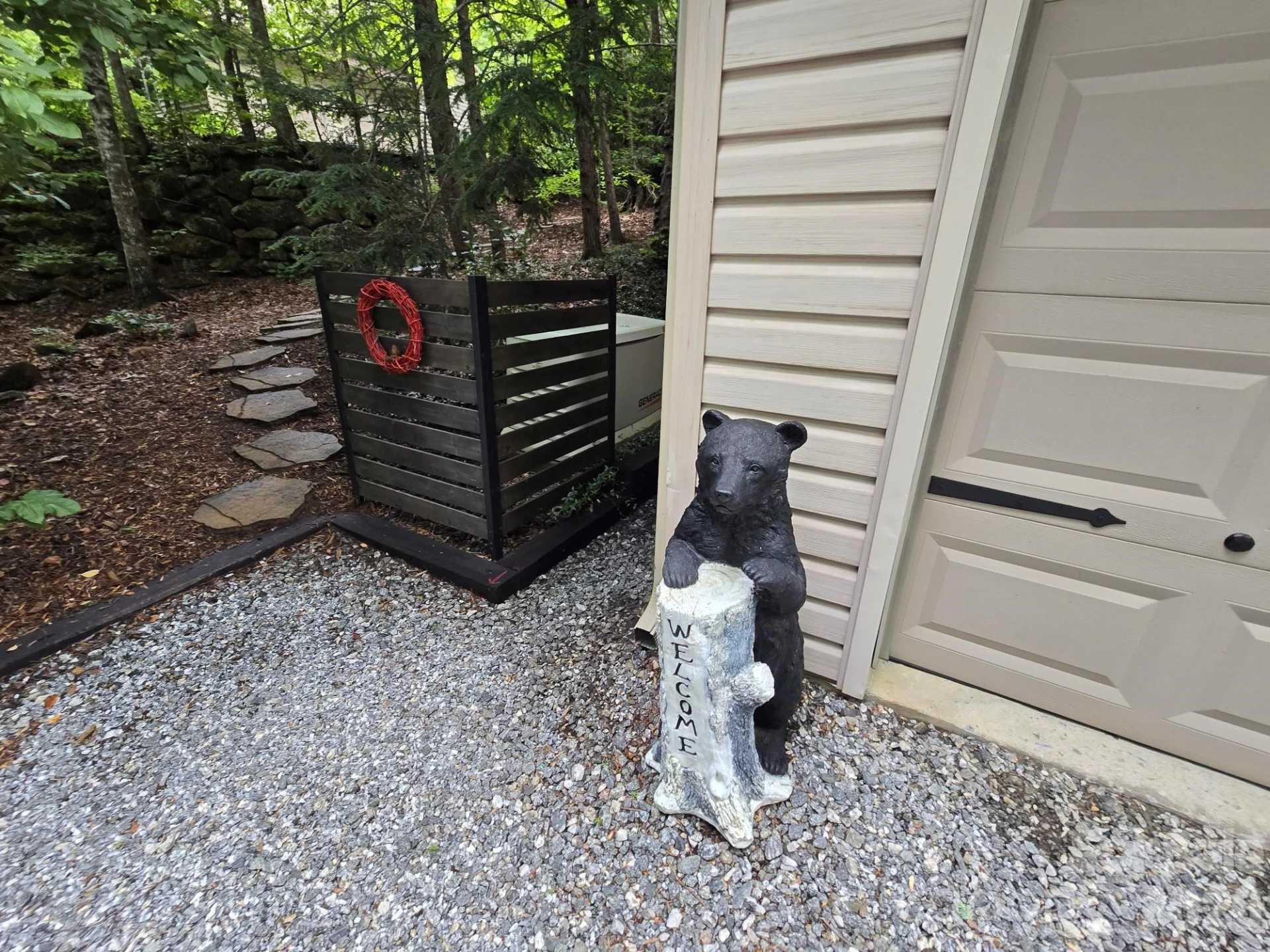 132 Rumbling Bald Road - Photo 28