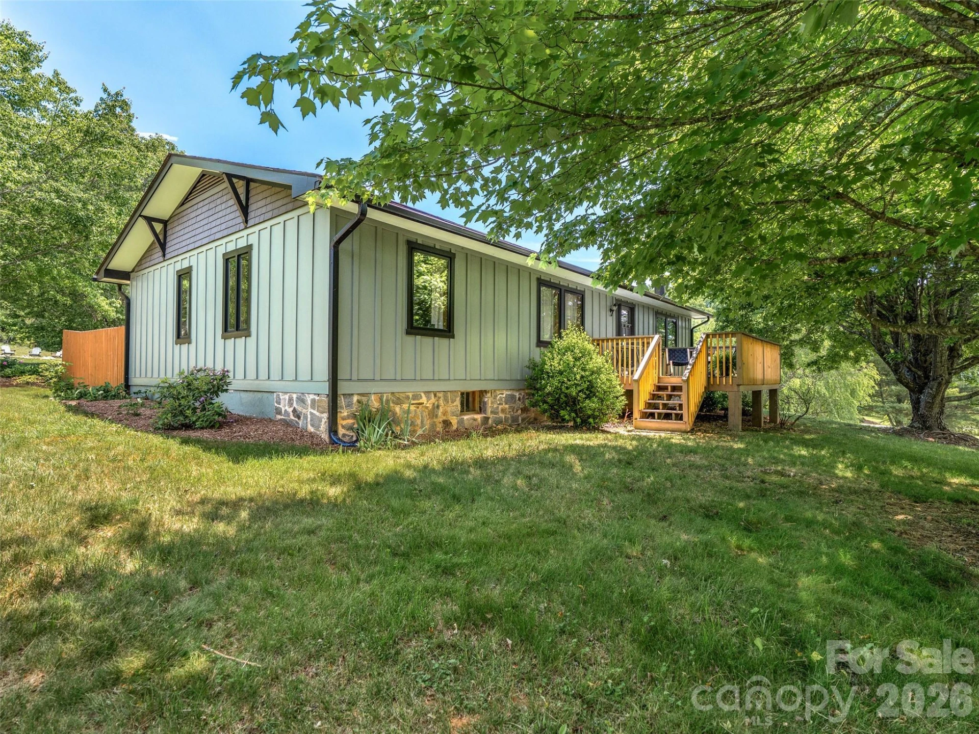 241 Pinners Cove Road - Photo 3