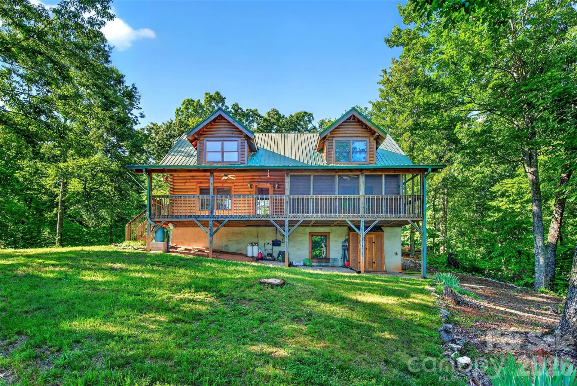 545 Mountain Crest Drive