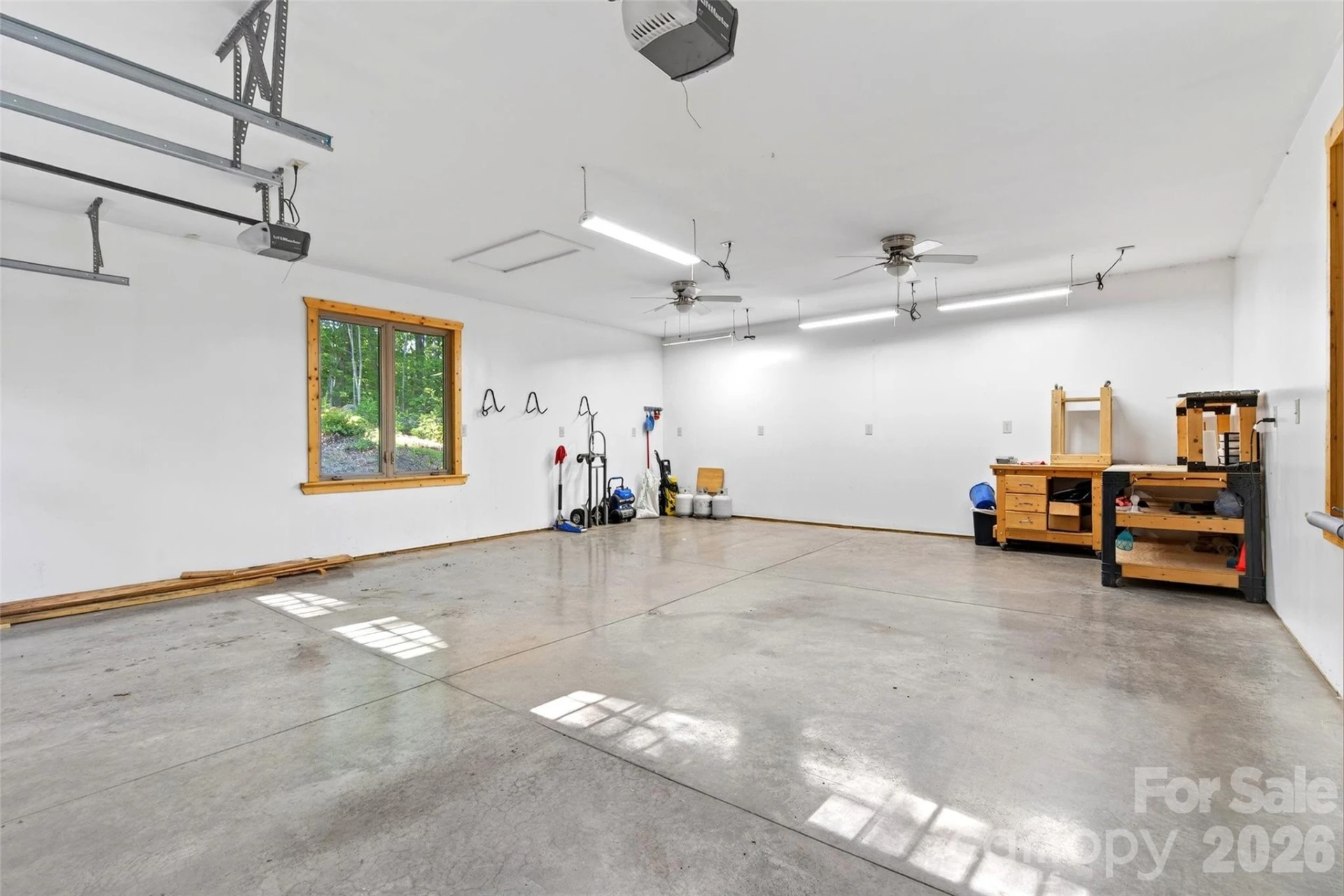 545 Mountain Crest Drive - Photo 43