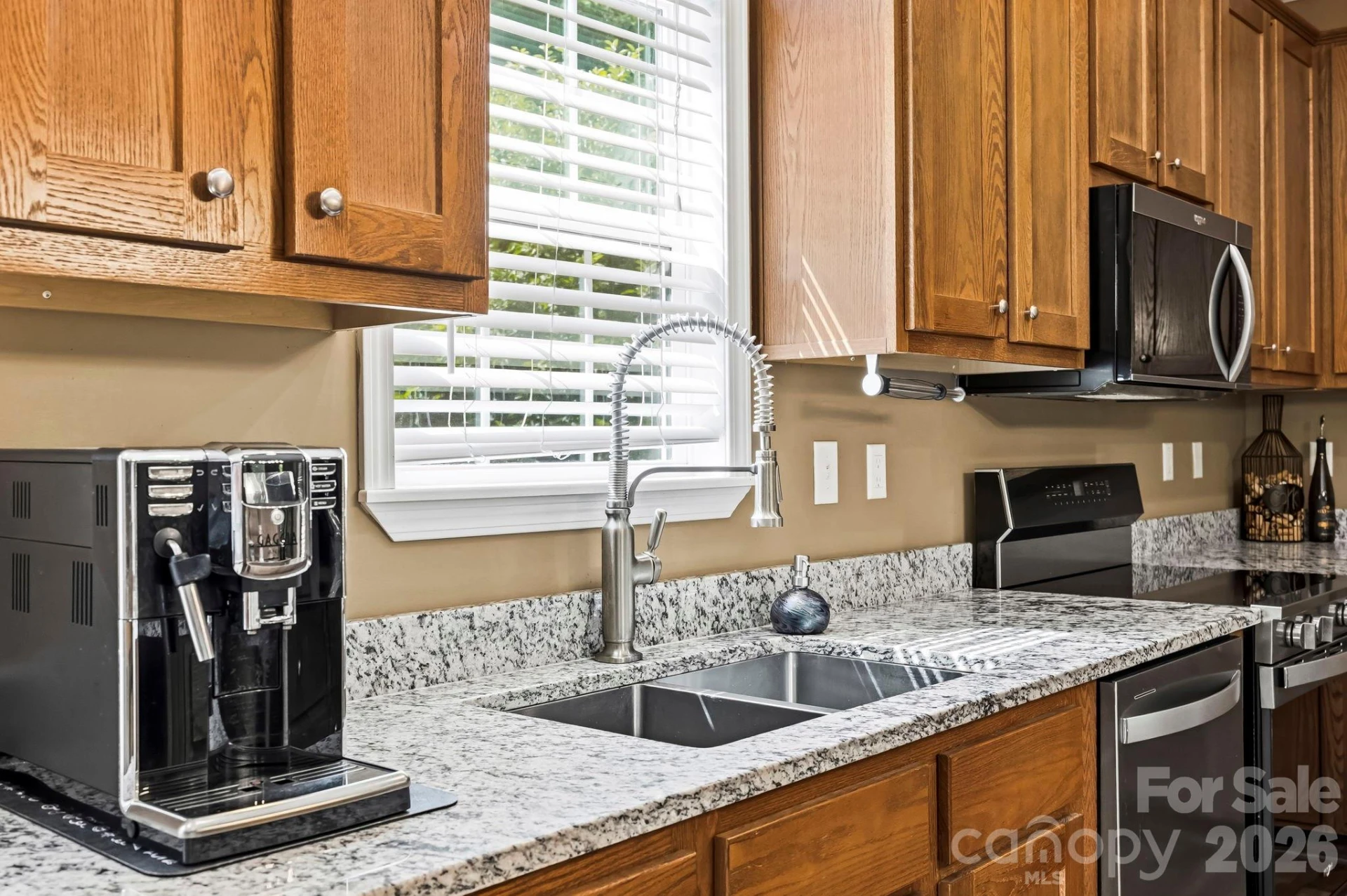 31 Enochs Way - Photo 16