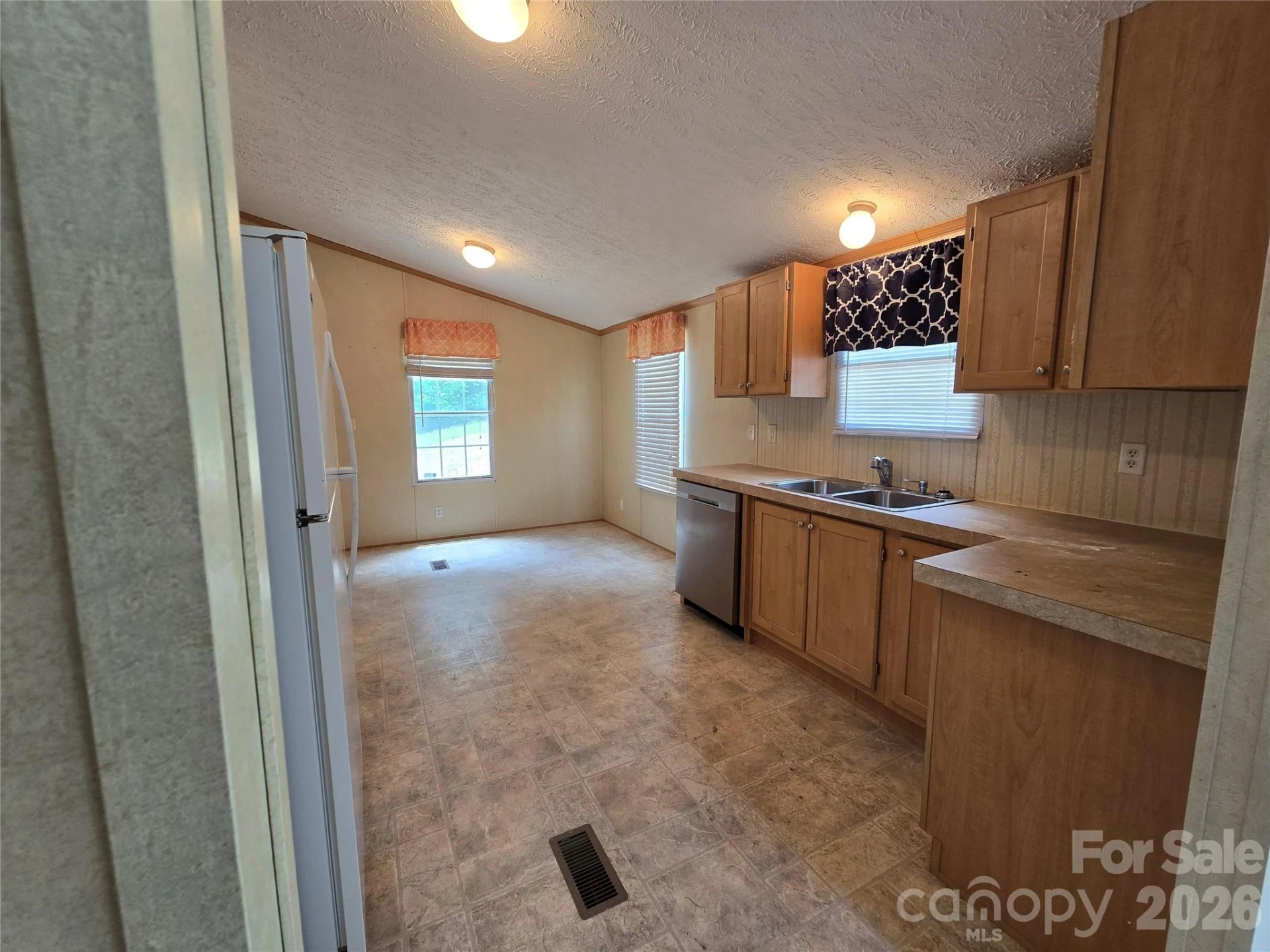 2094 Wilson Road - Photo 11