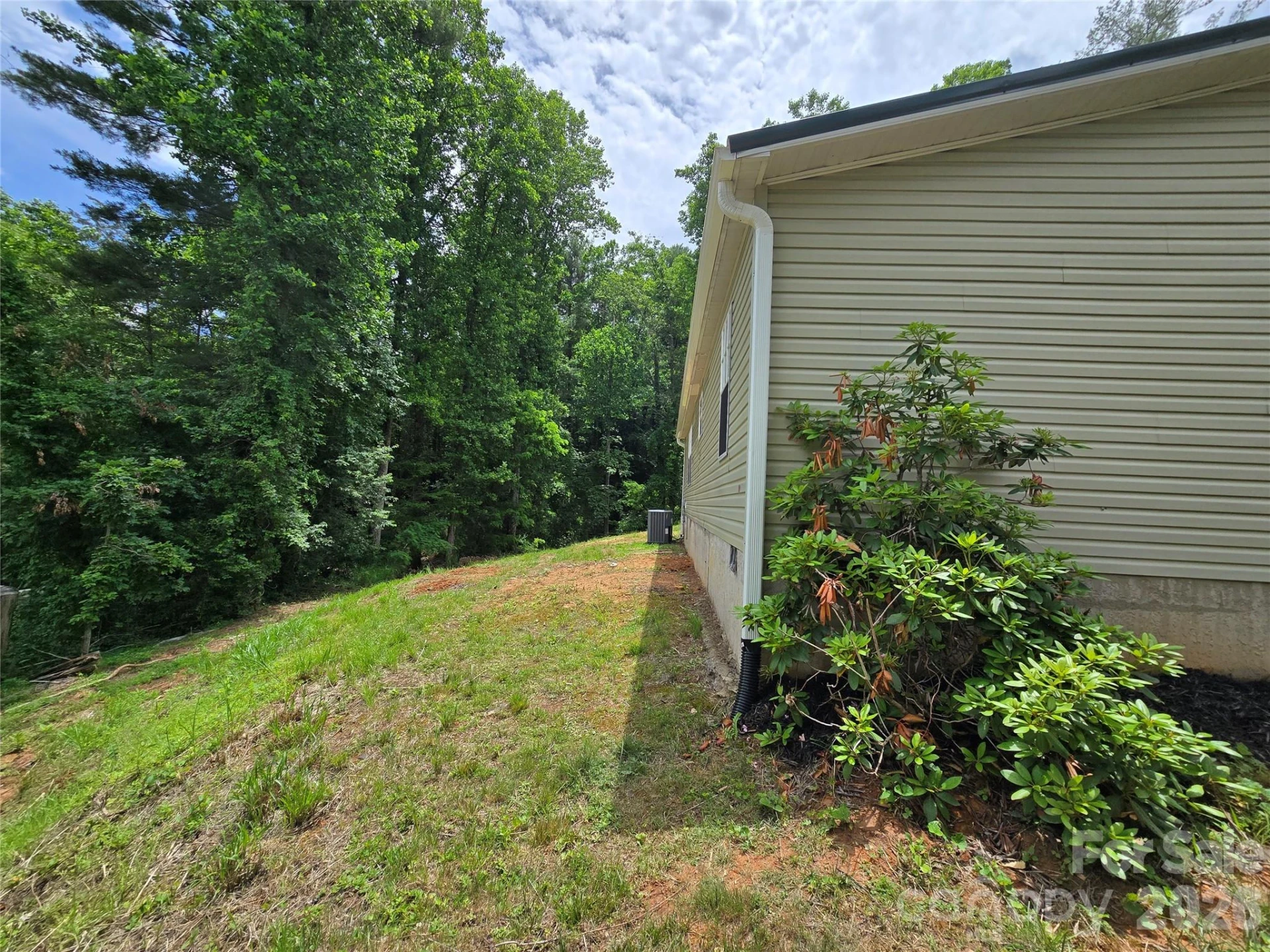 2094 Wilson Road - Photo 3
