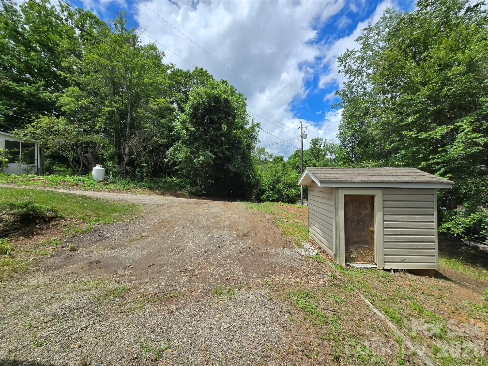2094 Wilson Road - Photo 4
