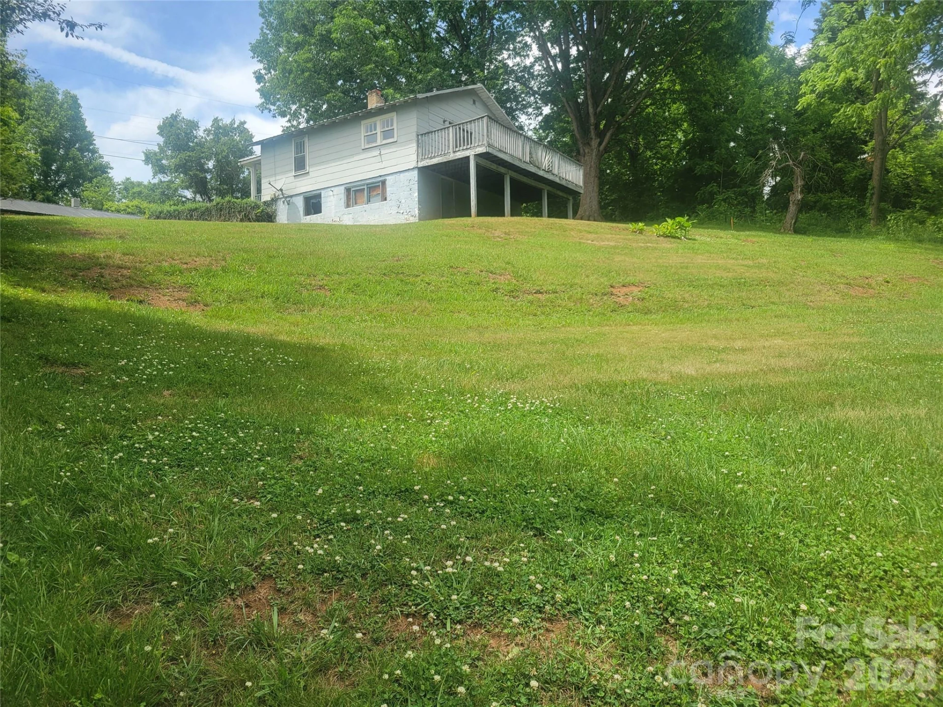 170 Ray Street - Photo 4