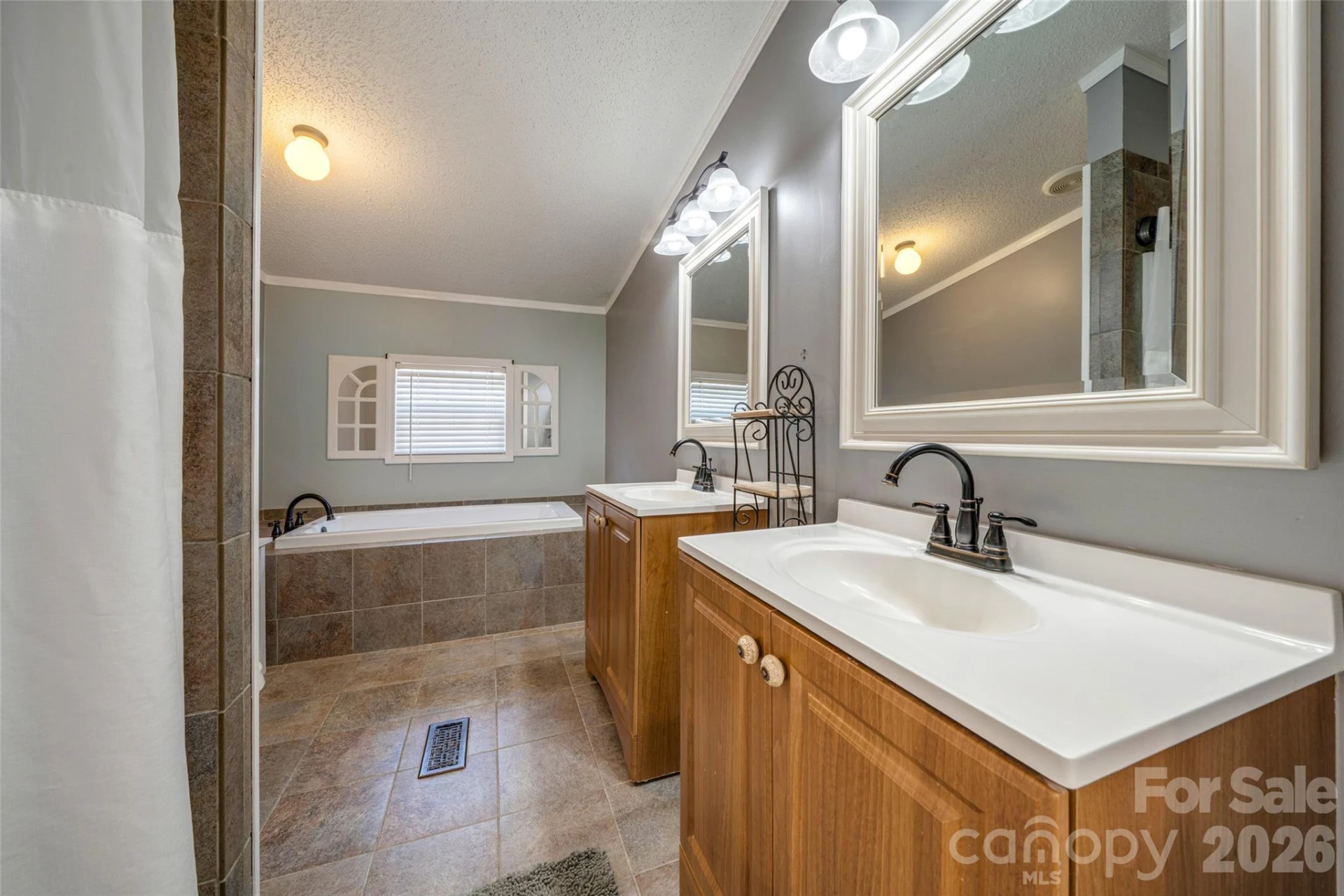 435 McMinn Road - Photo 18
