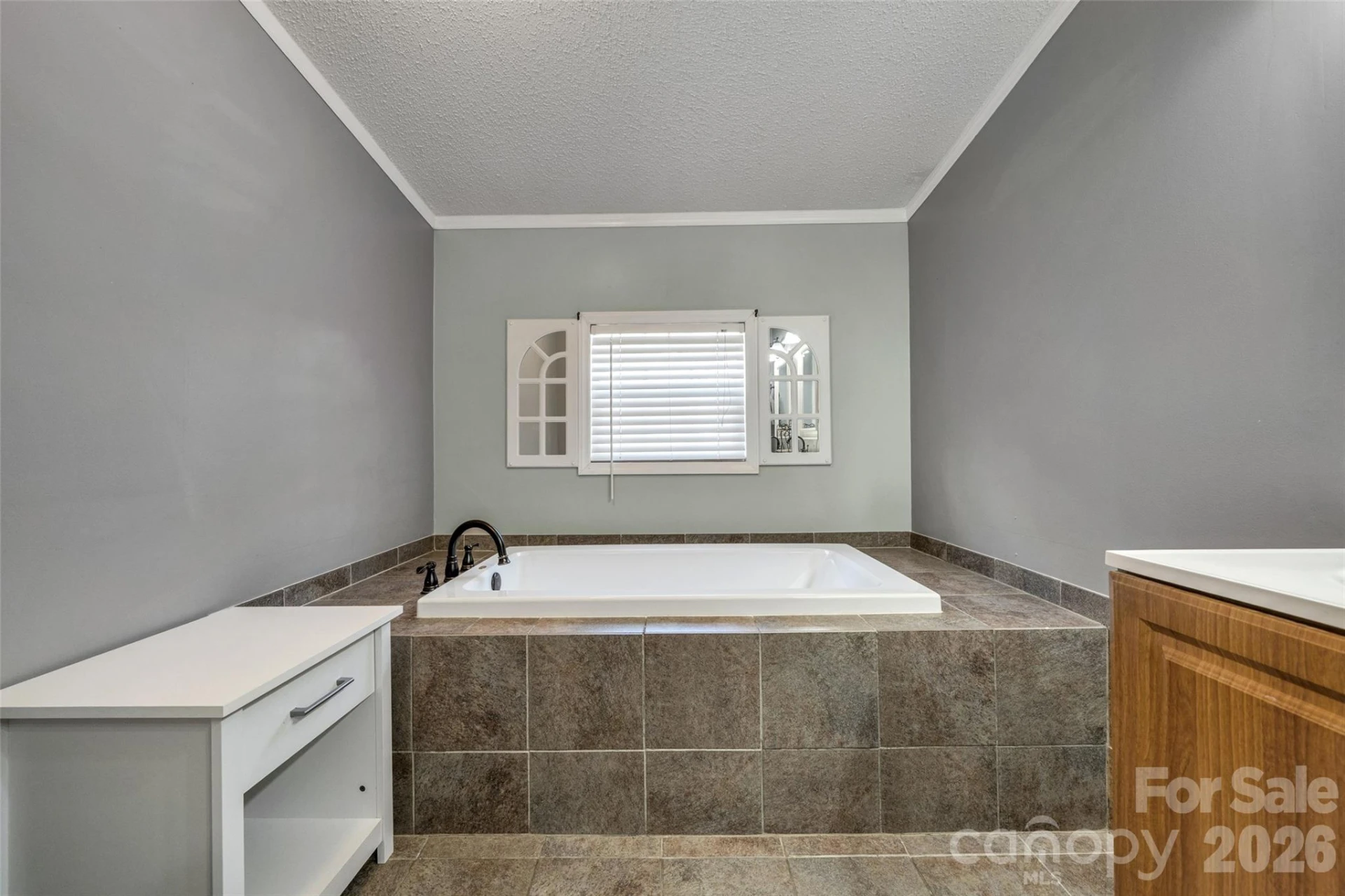 435 McMinn Road - Photo 19