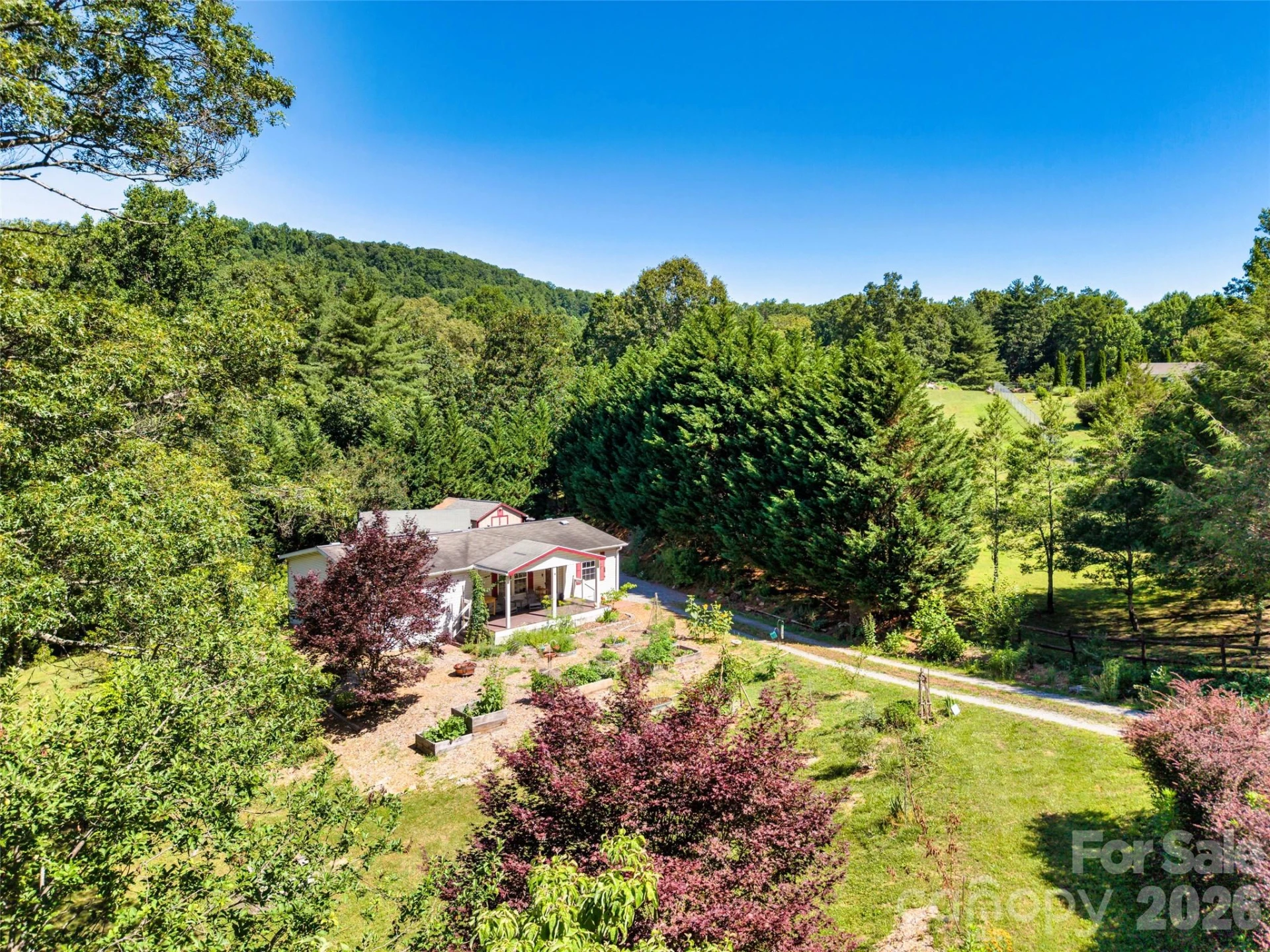 435 McMinn Road - Photo 33