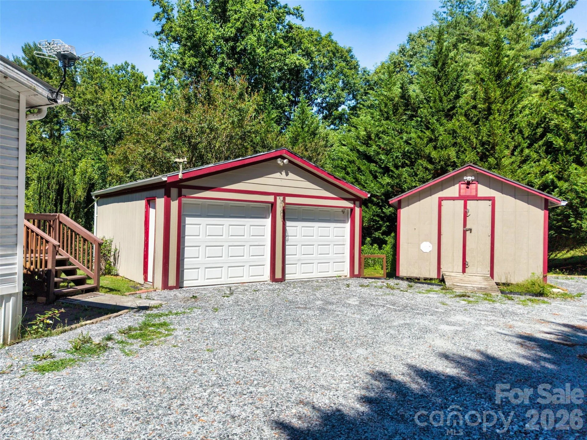 435 McMinn Road - Photo 41