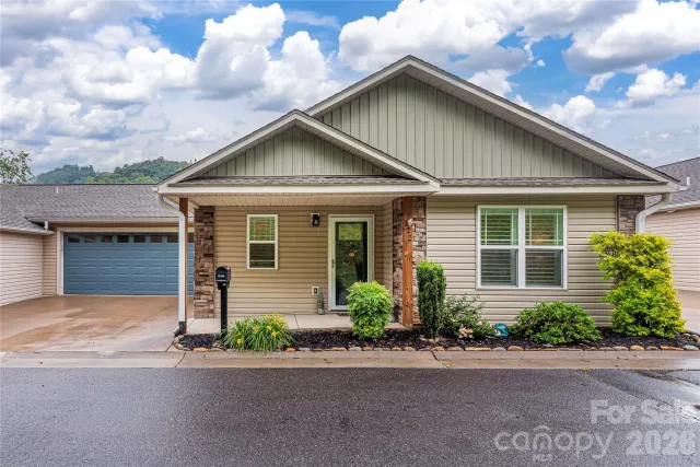 122 February Lane, Waynesville, NC, 28785
