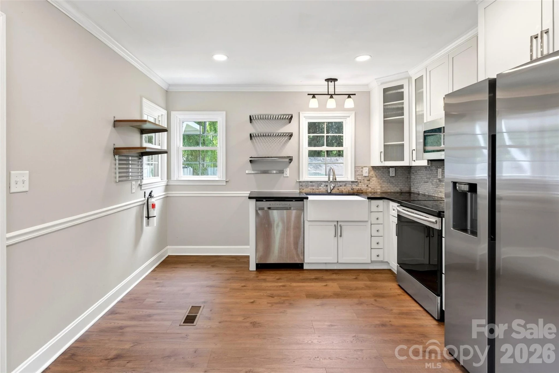 24 Dallas Street - Photo 7