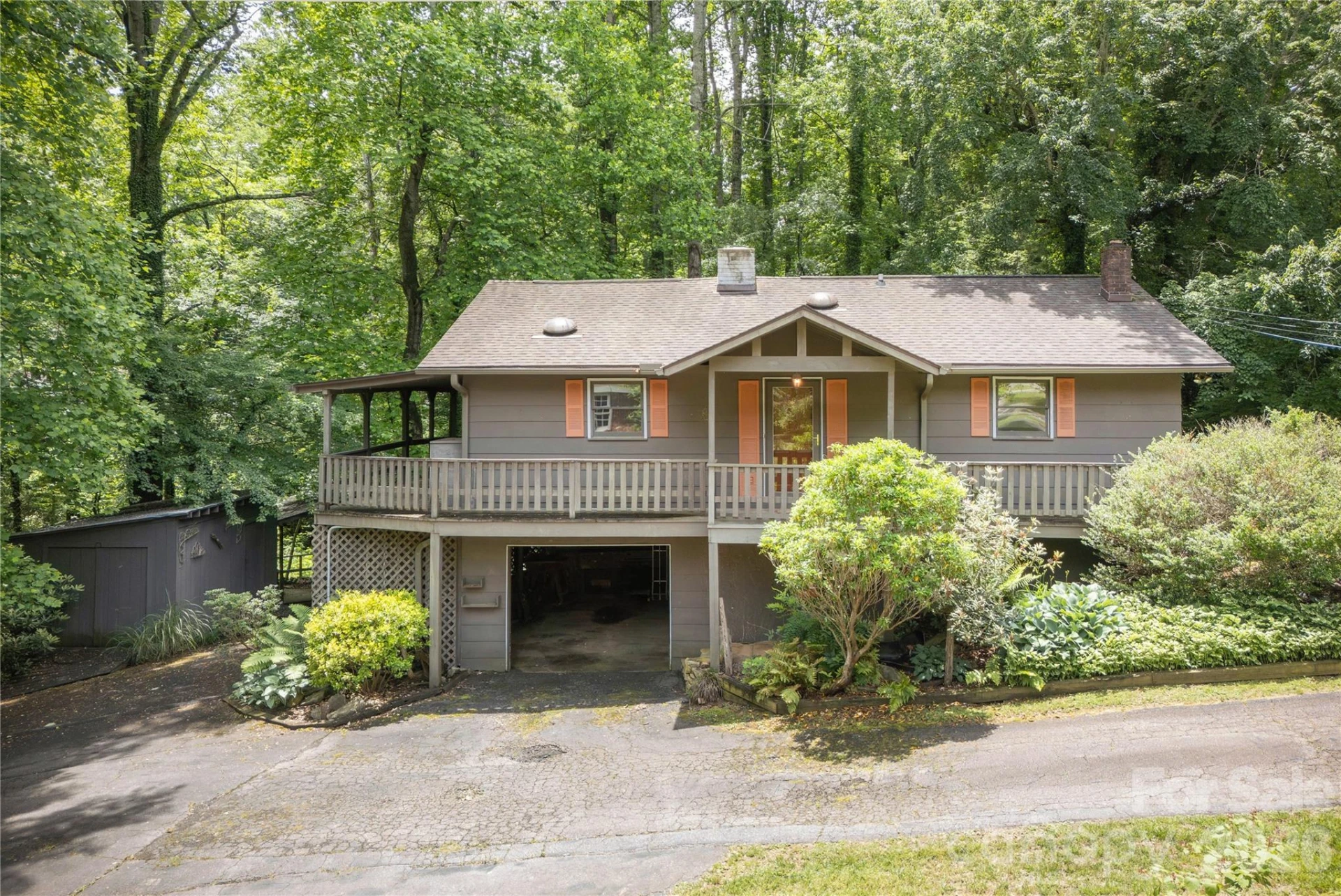 102 Valley Vista Drive - Photo 2