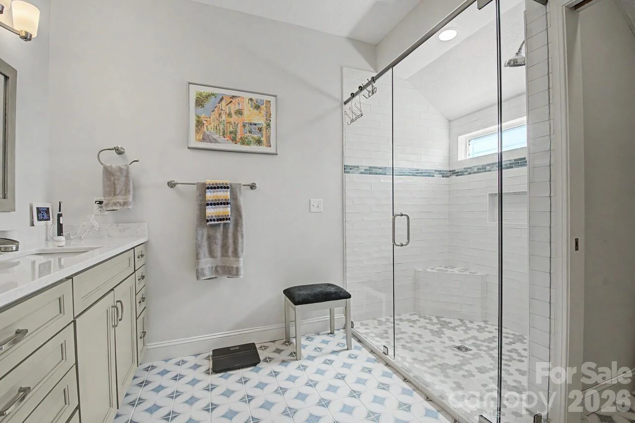 606 Carriage Commons Drive - Photo 27