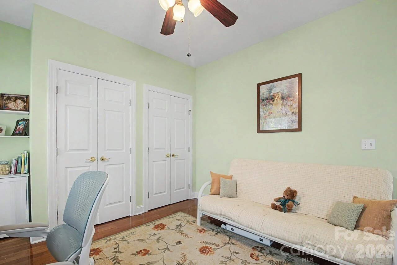 606 Carriage Commons Drive - Photo 30