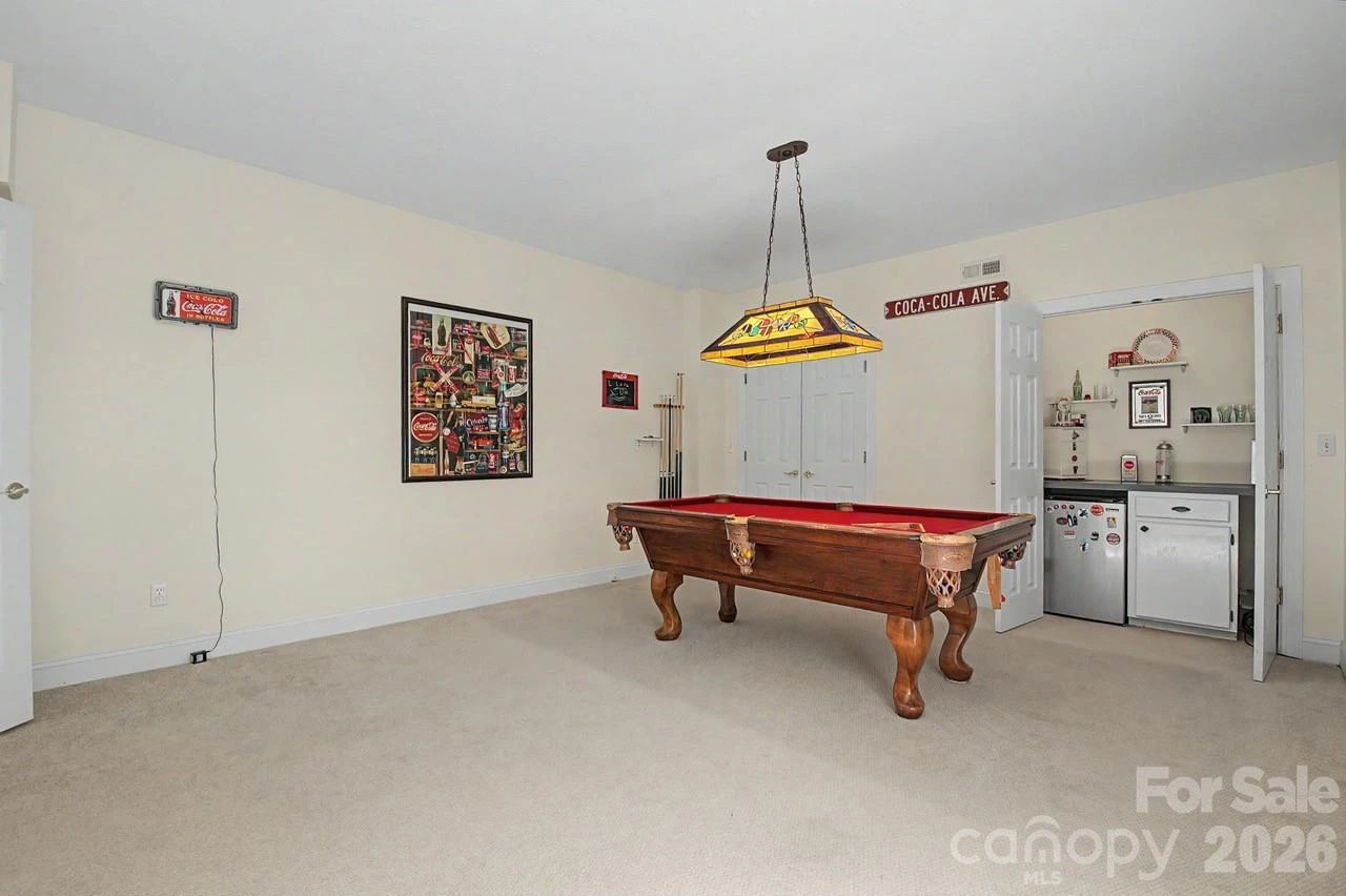 606 Carriage Commons Drive - Photo 38