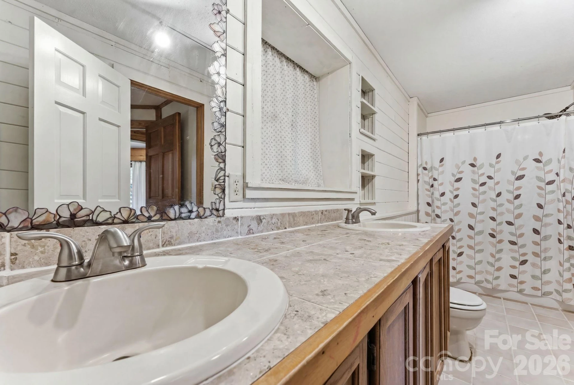 429 Biodome Drive - Photo 28