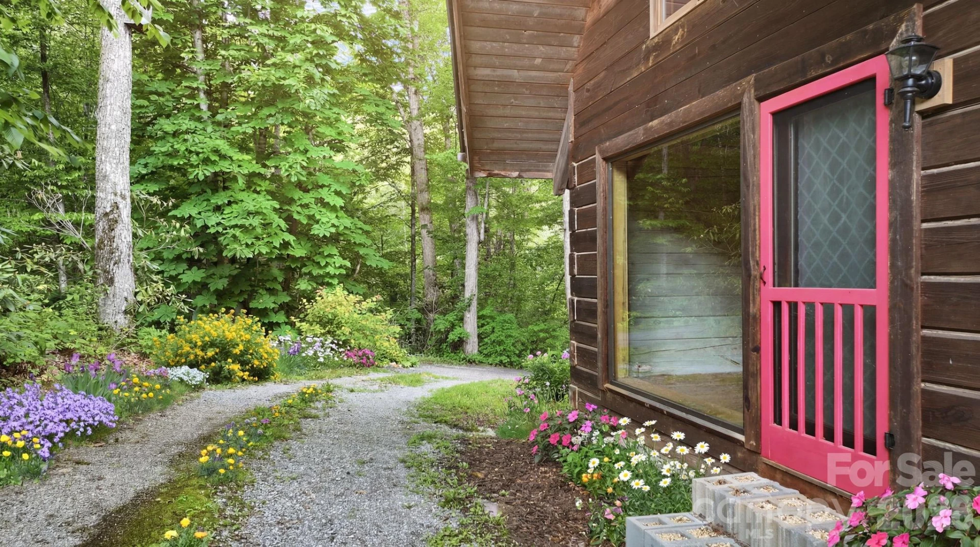 429 Biodome Drive - Photo 38