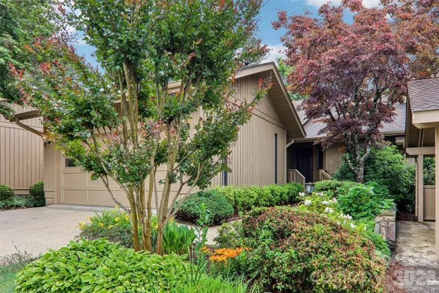 405 Wild Oak Lane, Hendersonville, NC, 28791
